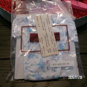 True Vintage 1991 NEW Victoria's Secret Scalloped Edge 100% Cotton FLORAL Thong